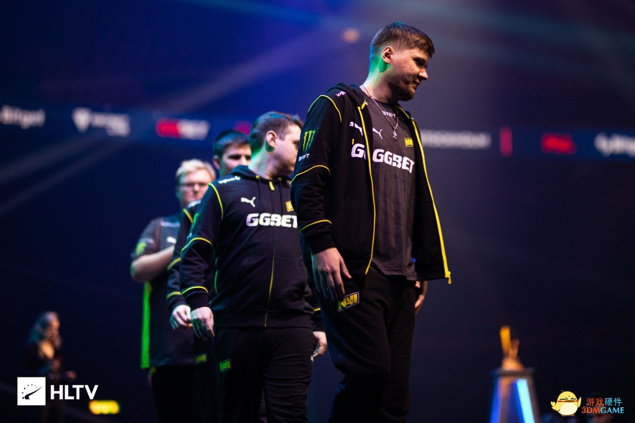 多层次的情 多层次的情