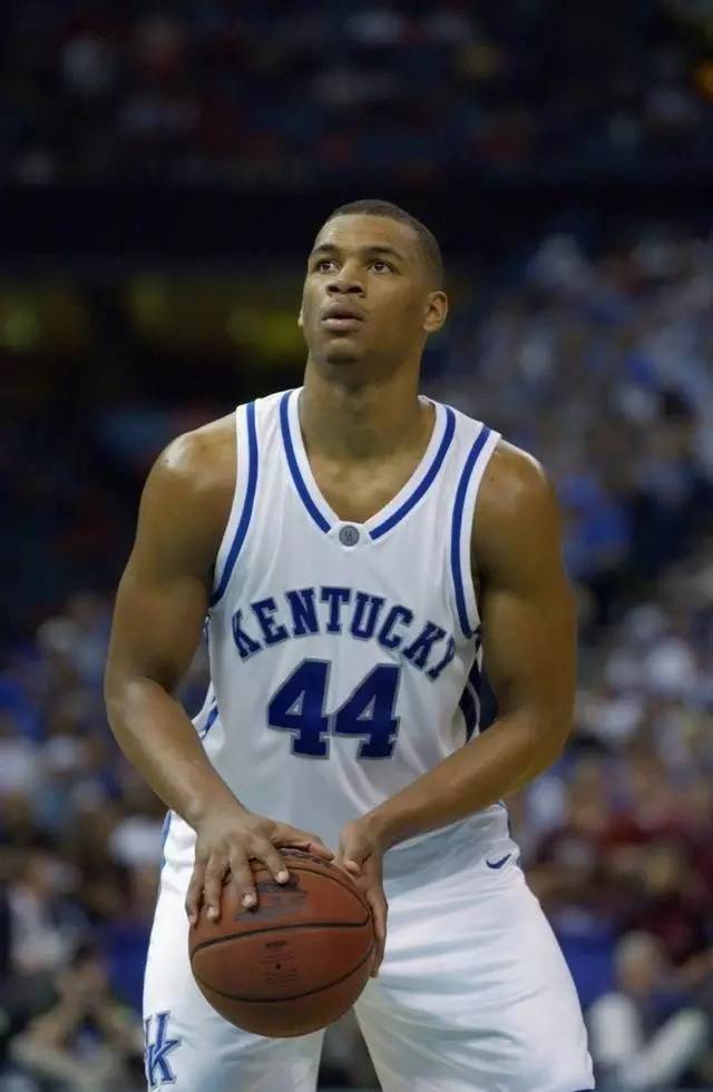 也让球迷看 也让球迷看